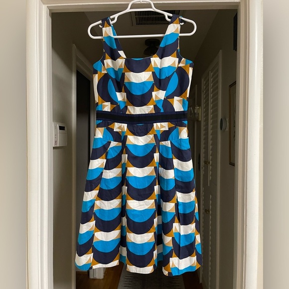 EUC Milly of New York Isabelle Wave-Print Dress. Size 10 - Picture 3 of 9